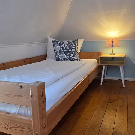 Gemuetliches Eigenes Haeuschen Mit Terrasse & Garten - Optimal Gelegen Zwischen Altstadt & Hafen #4 Senftenberg