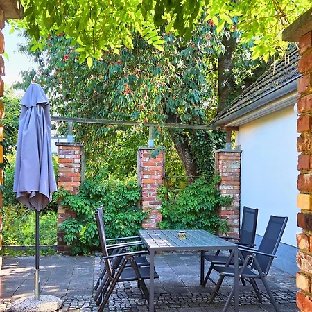 Gemuetliches Eigenes Haeuschen Mit Terrasse & Garten - Optimal Gelegen Zwischen Altstadt & Hafen #4 Nyaraló