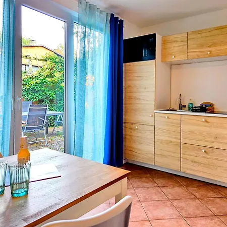 Gemuetliches Eigenes Haeuschen Mit Terrasse & Garten - Optimal Gelegen Zwischen Altstadt & Hafen #4 *