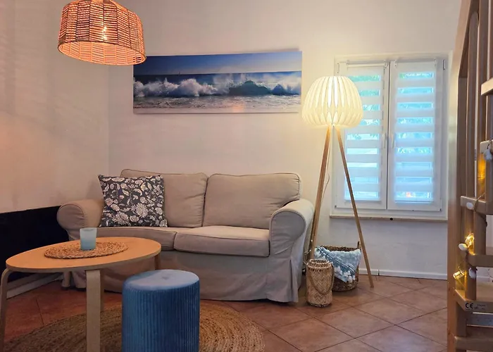 Gemuetliches Eigenes Haeuschen Mit Terrasse & Garten - Optimal Gelegen Zwischen Altstadt & Hafen #4 Semesterbostad Senftenberg