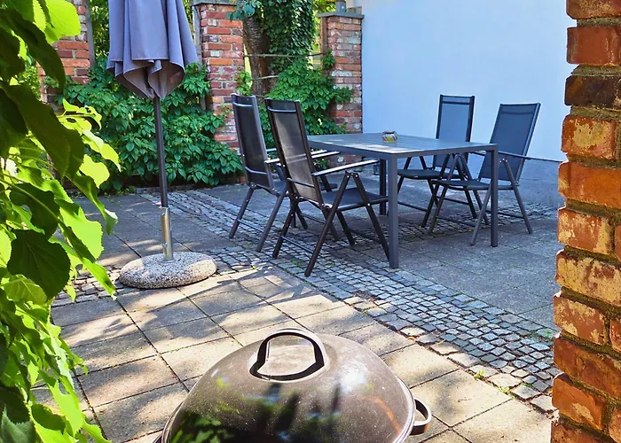 Semesterbostad Gemuetliches Eigenes Haeuschen Mit Terrasse & Garten - Optimal Gelegen Zwischen Altstadt & Hafen #4 Senftenberg