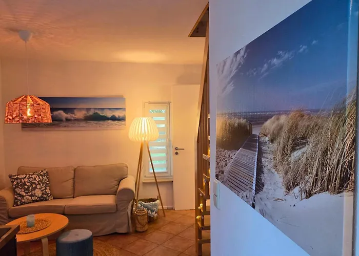 Gemuetliches Eigenes Haeuschen Mit Terrasse & Garten - Optimal Gelegen Zwischen Altstadt & Hafen #4 *